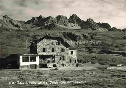 AK / Ansichtskarte Passo San Pellegrino 1918m Moena di Fassa Dolomiti IT Ospizio Cima dell Uomo
