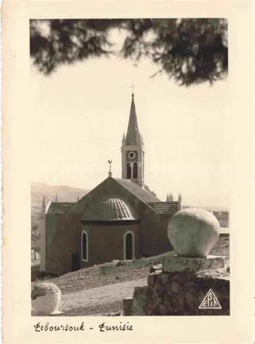 AK / Ansichtskarte Teboursouk TUNIS Tunesie Moschee