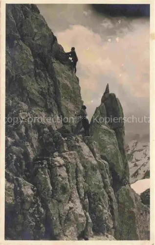 AK / Ansichtskarte Klettern Bergsteigen Mountaineering Alpinisme Alpinismo-- Im Zimba Westgrat 