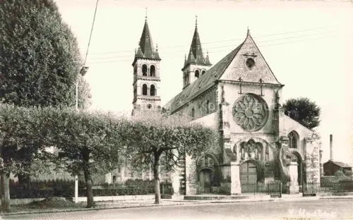 AK / Ansichtskarte MELUN 77 Seine-et-Marne Eglise Notre Dame