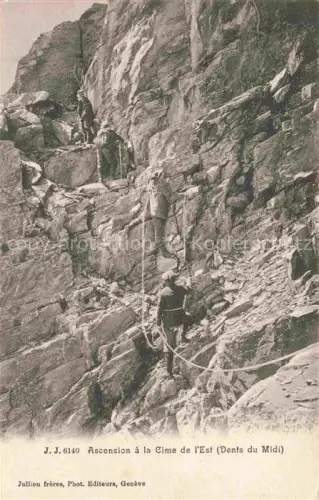 AK / Ansichtskarte Klettern Bergsteigen Mountaineering Alpinisme Alpinismo-- Ascension la Cime Est Dents Midi 
