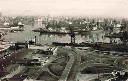 AK / Ansichtskarte DUNKERQUE Duenkirchen 59 Nord Le port du Phare 