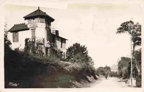 AK / Ansichtskarte Semelay Chateau-Chinon 58 Nievre Le Chalet de la Croix