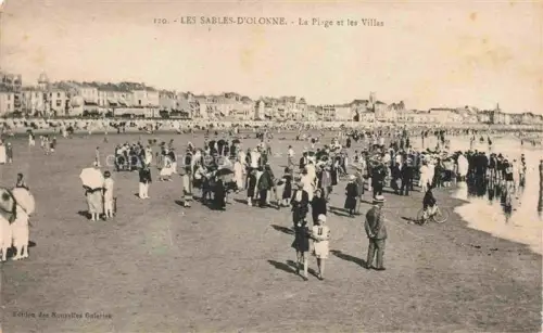 AK / Ansichtskarte Les Sables-d Olonne 85 La Plage et les Villas