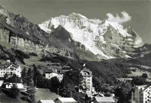 AK / Ansichtskarte Wengen  BE Hotel Regina mit Jungfrau
