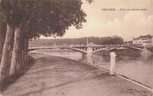 AK / Ansichtskarte Decize NEVERS 58 Nievre Pont en eiment arme