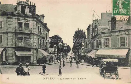 AK / Ansichtskarte NEVERS 58 Nievre L Avenue de la Gare