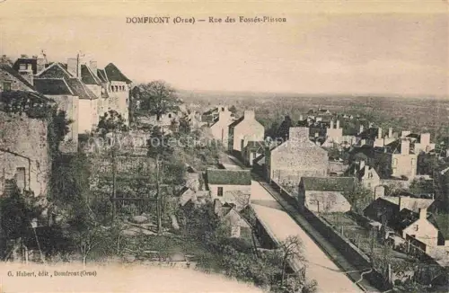 AK / Ansichtskarte Domfront  ALENCON 61 Orne Rue des Fosses Plisson