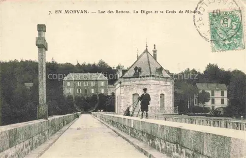 AK / Ansichtskarte Lac des Settons Montsauche-les-Settons Chateau-Chinon 58 Nievre Marvan La Digue et sa Croix Mission