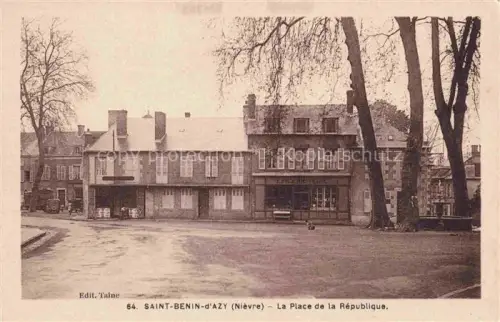 AK / Ansichtskarte Saint-Benin-d Azy NEVERS 58 Nievre La Place Republique