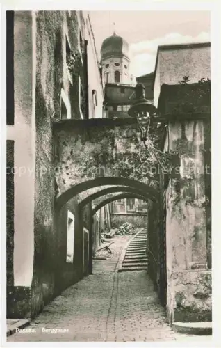 AK / Ansichtskarte PAssAU Bayern Berggasse