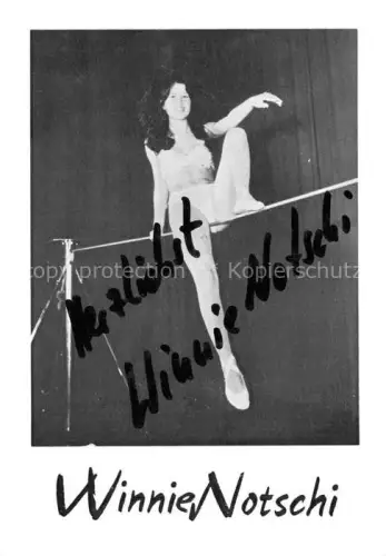 AK / Ansichtskarte Zirkus Artistik Variete Cirque-- Winnie Notschi Tourneen Hallo Paris