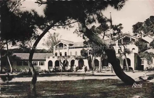 AK / Ansichtskarte Giens Hyeres TOULON 83 Var La pinede de la Plage 