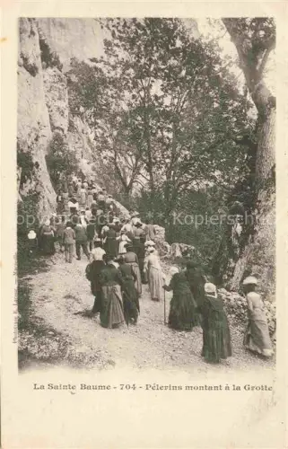 AK / Ansichtskarte Sainte Baume Saint-Maximin-la-Sainte-Baume Brignoles 83 Var Pelerins Montant a la Grotte 
