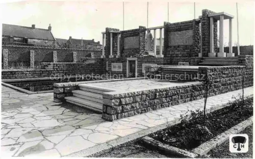 AK / Ansichtskarte Hornu Hainaut Belgie Monument aux morts 