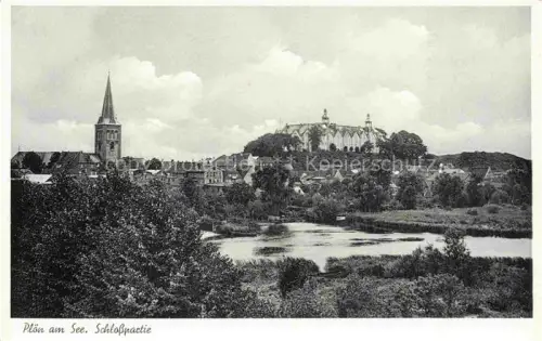 AK / Ansichtskarte Ploen am See Schleswig-Holstein Schlosspartie 