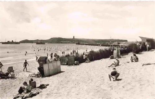 AK / Ansichtskarte HELGOLAND Insel Schleswig-Holstein Am Strand 