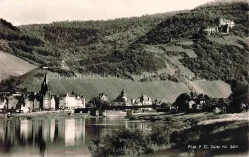 AK / Ansichtskarte BERNKASTEL-KUES Berncastel Rheinland-Pfalz Moselpartie mit Ruine Landshut