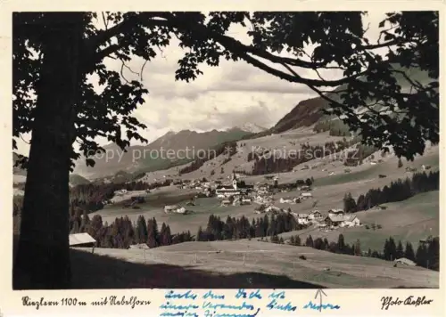 AK / Ansichtskarte Riezlern Kleinwalsertal Vorarlberg AT mit Nebelhorn