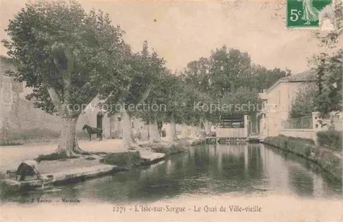 AK / Ansichtskarte L Isle-sur-la-Sorgue Avignon 84 Vaucluse Le Quai de Ville vieille