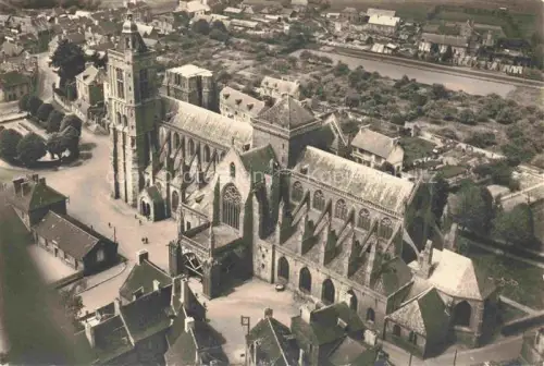 AK / Ansichtskarte Dol-de-Bretagne Saint-Malo 35 Ille-et-Vilaine La Kathedrale 