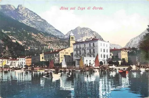 AK / Ansichtskarte Riva  del Garda Riva sul Garda IT Hafenpartie