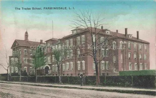 AK / Ansichtskarte Farmingdale Long Island New York USA The Trades School