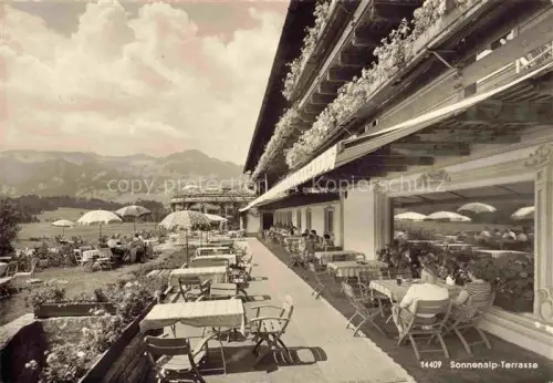 AK / Ansichtskarte Sonthofen Allgaeu Bayern Alpen-Moor- und Kneippbad Sonnenalp Terrasse