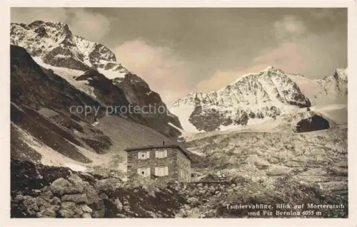 AK / Ansichtskarte Tschiervahuette 2580m Piz Roseg GR mit Morteratsch und Piz Bernina