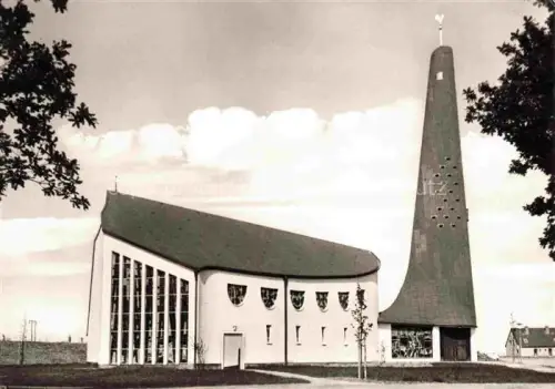 AK / Ansichtskarte WOLFSBURG  Niedersachsen Die Paulus Kirche Mecklenburger Strasse 