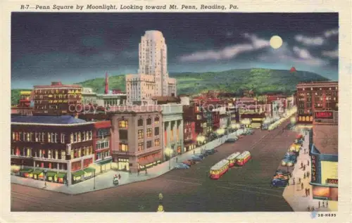 AK / Ansichtskarte Reading Pennsylvania USA Penn Square by Moonlight Looking toward Mt Penn