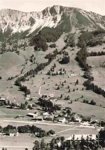 AK / Ansichtskarte Oberjoch Bad Hindelang Bayern Panorama Blick ins Tal und gegen Iseler