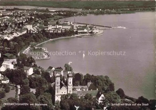 AK / Ansichtskarte FRIEDRICHSHAFEN Bodensee BW Schloss Blick auf die Stadt 