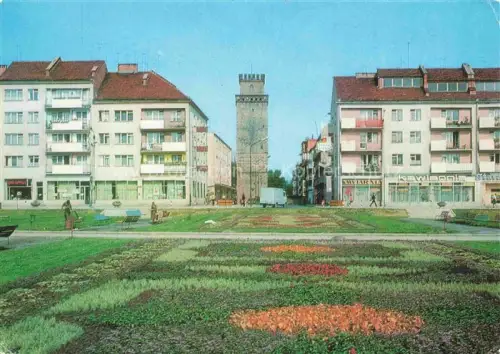 AK / Ansichtskarte NYSA Neisse PL Widok z Rynku na wieze Bramy Ziebickiej Marktplatz Turm Ziebickator