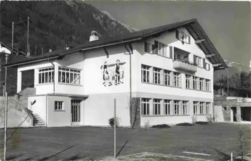 AK / Ansichtskarte Niederried Brienzersee Interlaken BE Neues Schulhaus erbaut 1958
