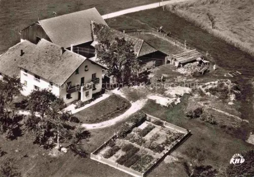 AK / Ansichtskarte Lackenhaeuser Niederbayern Pension Franz Hauser Fliegeraufnahme