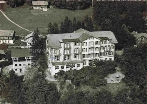 AK / Ansichtskarte Reuti-Hasliberg Reuti-Hasleberg BE Christl Hospiz und Ferienheim Victoria Fliegeraufnahme