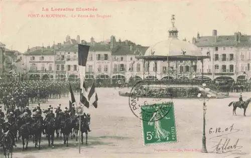 AK / Ansichtskarte Pont-a-Mousson 54 Meurthe-et-Moselle Le Revue des Dragons