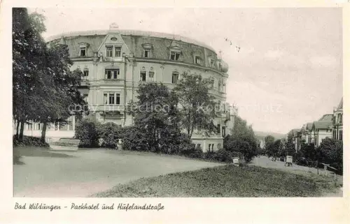 AK / Ansichtskarte BAD WILDUNGEN Hessen Parkhotel und Hufelandstrasse