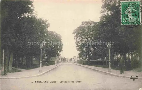 AK / Ansichtskarte Sancoins Saint-Amand-Montrond 18 Cher Avenue de la Gare