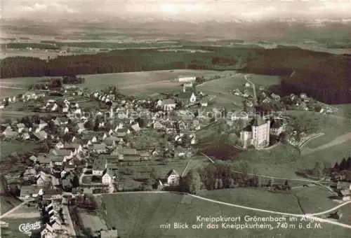 AK / Ansichtskarte Groenenbach (Schloss) Bad Unterallgaeu Bayern Fliegeraufnahme mit Blick auf das Kneippkurheim