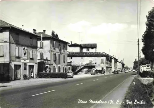 AK / Ansichtskarte Pieve Modolena REGGIO EMILIA Emilia-Romagna IT Strassenpartie