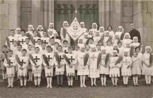 AK / Ansichtskarte MULHOUSE Muehlhausen 68 Haut-Rhin Les croisés au Moosch avec l'abbé