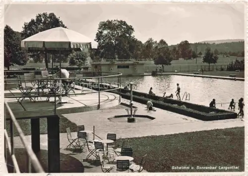 AK / Ansichtskarte LANGENTHAL Aarwangen BE Schwimm- und Sonnenbad