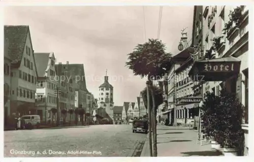 AK / Ansichtskarte Guenzburg Bayern Adolf Hitler Platz