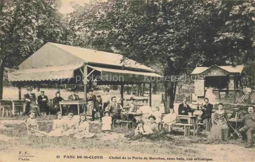 AK / Ansichtskarte Parc de ST-CLOUD  NANTERRE 92 Hauts-de-Seine Chalet de la Porte de Garches sous bois vue artistique
