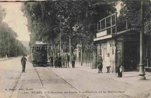 AK / Ansichtskarte RUEIL-MALMAISON 92 Hauts-de-Seine Avenue de Paris a la Station de la Malmaison