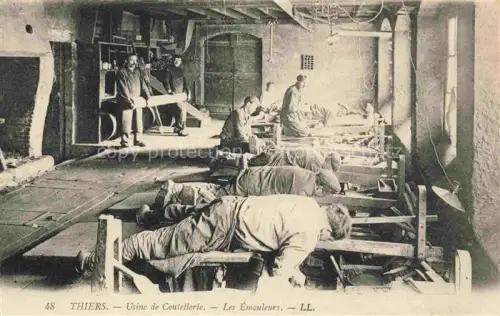 AK / Ansichtskarte THIERS 63 Puy-de-Dome Usine de Coutellerie Les Emouleurs