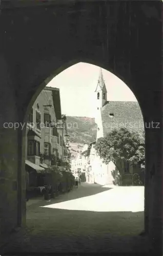 AK / Ansichtskarte Vipiteno Sterzing Suedtirol IT Durchblick zur Kirche
