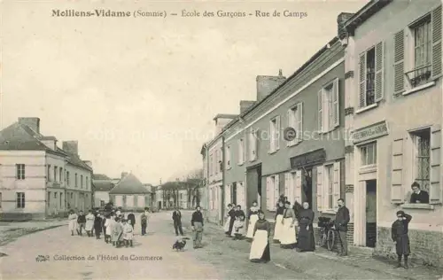 AK / Ansichtskarte Molliens-Vidame Molliens-Dreuil AMIENS 80 Somme Ecole des Garcons Rue des Camps